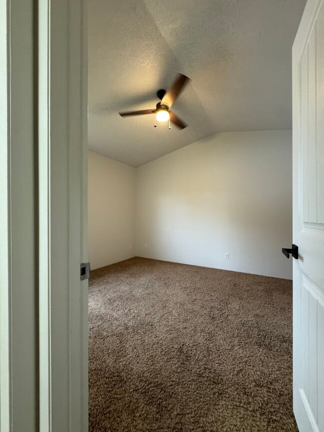 Photo - 6515 Butte St