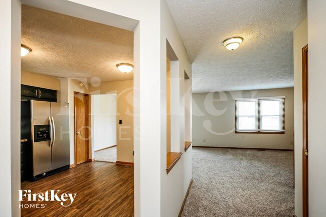 6135 Pillory Dr