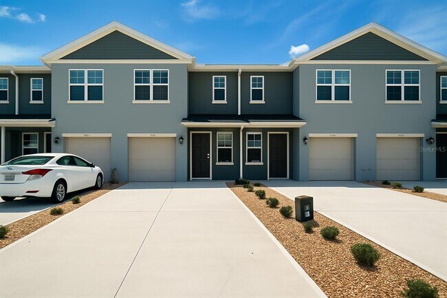 Building Photo - 2323 Gifford Dr Rental