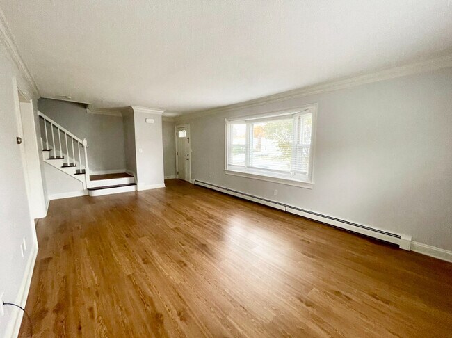 Photo - 115 Benson St