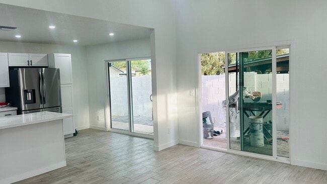 Photo - 2638 N 87th Ter