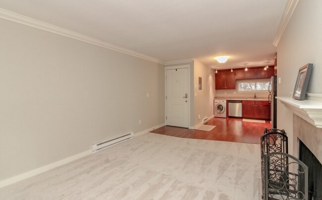Photo - Beautiful 2 Bed Des Moines Condo with Amaz... Unidad B205