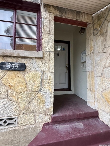 Photo - 374 Meredith Dr