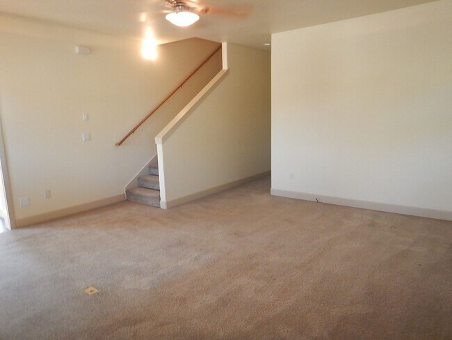 Photo - 2 Story, 3 Bedroom, 3 Bathroom House in He...