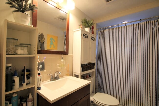 Photo - 93 Hillside St Unit 93 Hillside #3