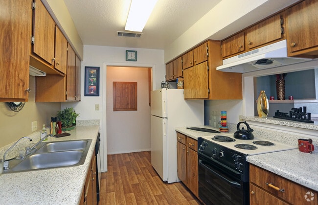 3Bd/2Bath Town Home - Heather Glen Townhomes Phase II