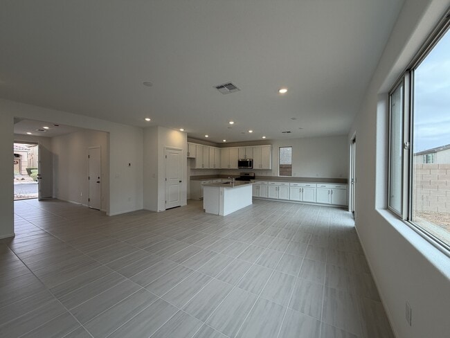 Photo - 7430 Pioneer Way