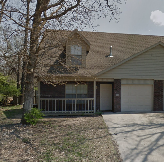 Photo - 1988 N Macey Dr House