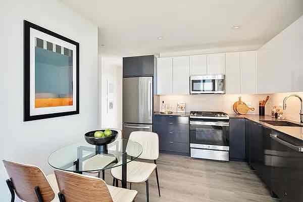 Photo - 92-29 Guy R Brewer Blvd