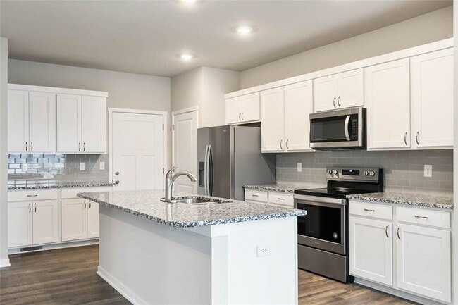 Photo - 2408 SW Plaza Pkwy