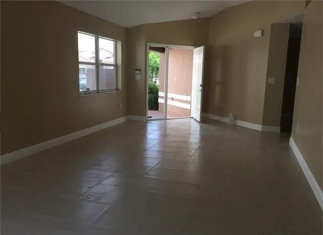 Photo - 18650 NW 55th Ave