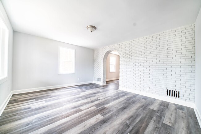 Photo - 8524 Water Oak Rd