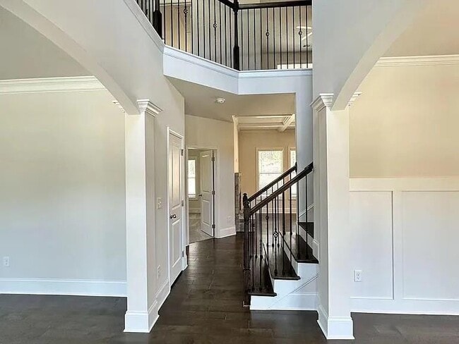 Photo - 1850 Silver Crst Wy