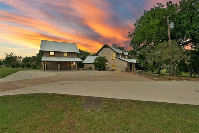 Building Photo - 1700 Co Rd 130 Rental