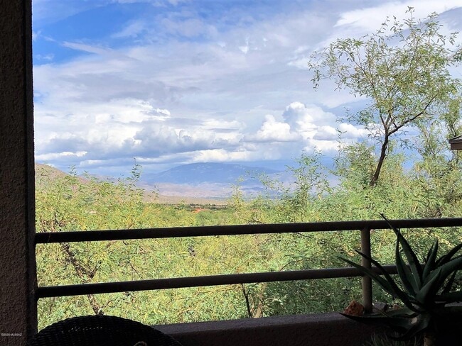 Photo - 6655 N Canyon Crest Dr Unit 21204