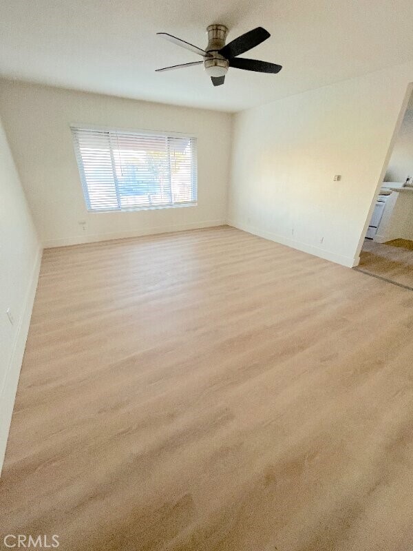 Photo - 2115 Placentia Ave Unidad 18