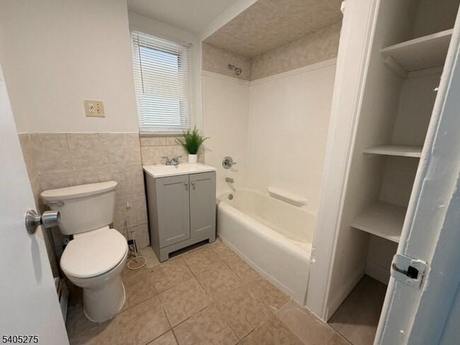 Photo - 12 Quincy St Unit 1