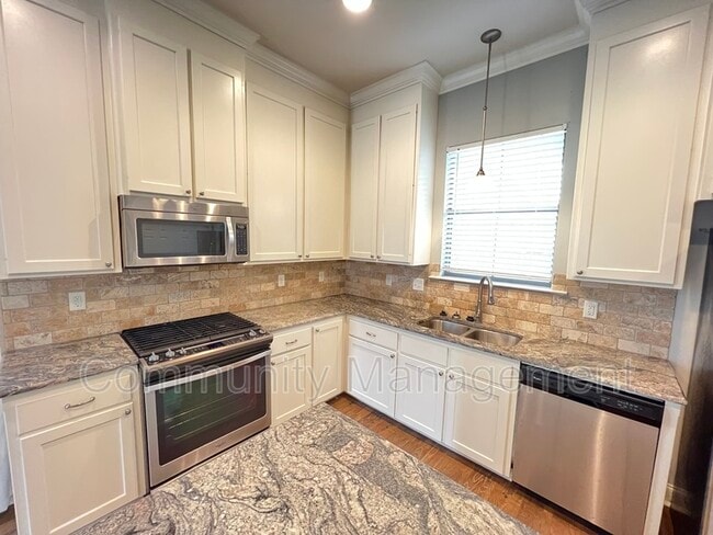 Photo - 8027 Seville Ct
