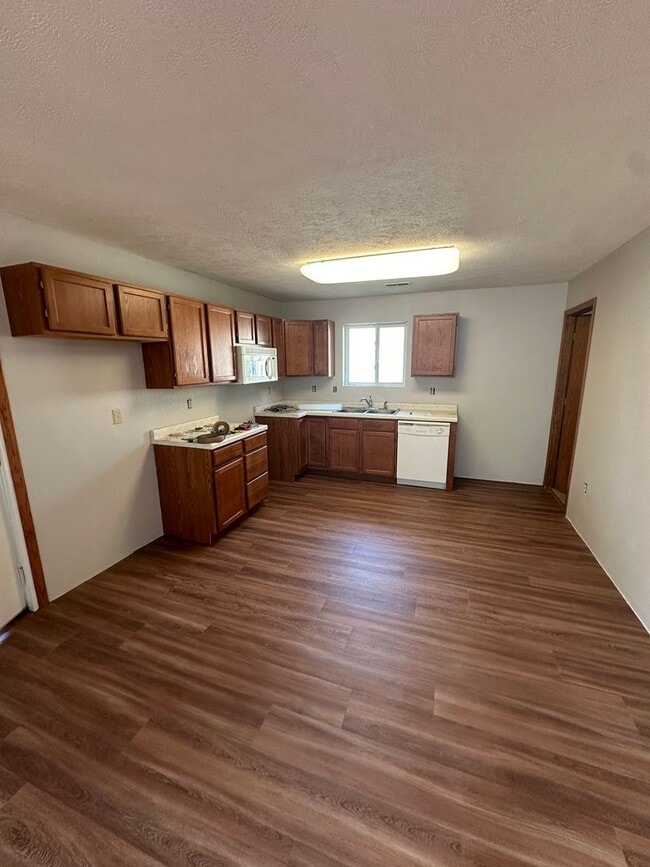 Photo - CD-111 Unit A