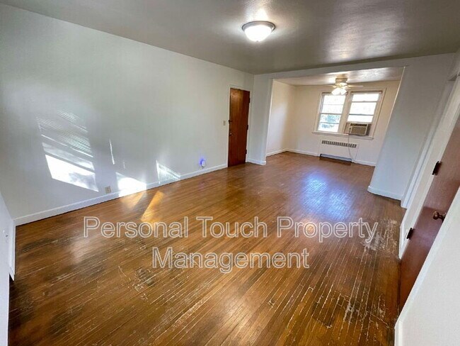 Photo - 517 12th Ave N Unit 5