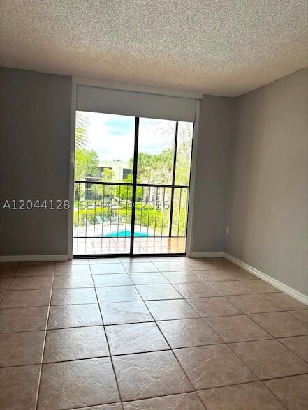 Photo - 8025 SW 107th Ave Unit 313