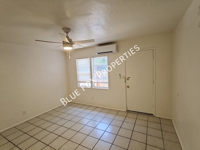 Photo - 3241 E Bermuda St