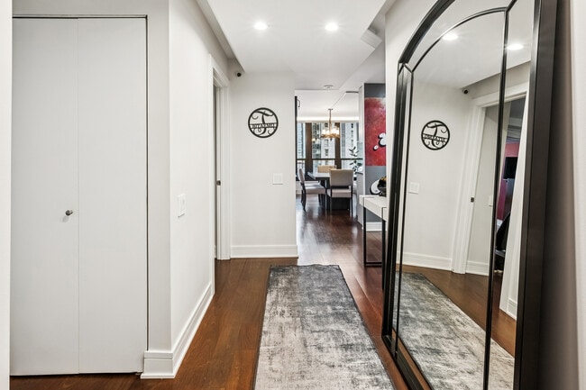 Photo - 1030 N State St Unit 2GH