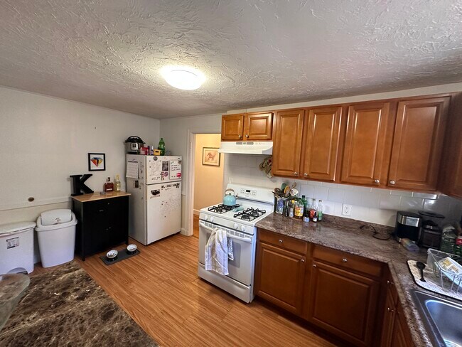 Photo - 176 Summit Ave Unit 2