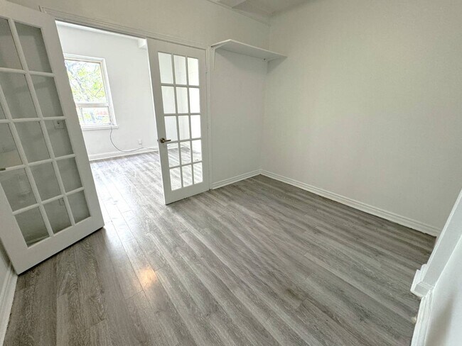 Photo - 1156 Weston Rd Unit 3