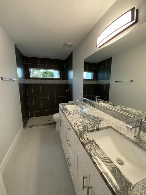 Photo - 227 NE 16th Pl