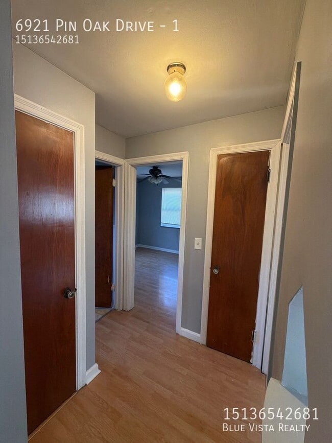 Photo - 6921 Pin Oak Dr Unidad 1