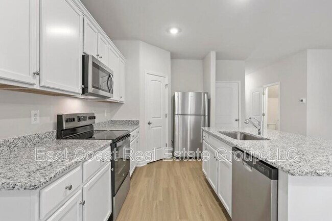 Photo - 53 Cranston Ct