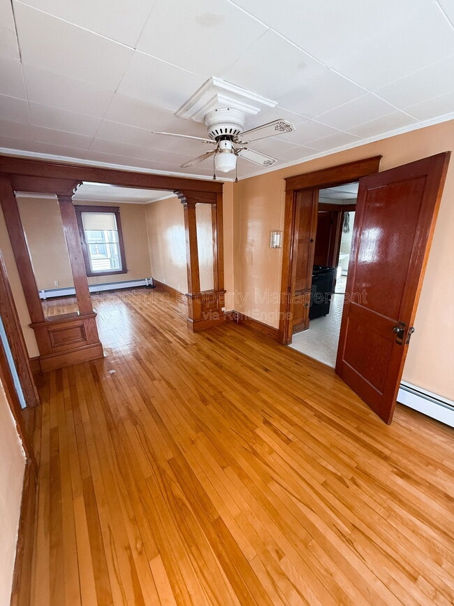 Photo - 47 Halifax St Unit 2