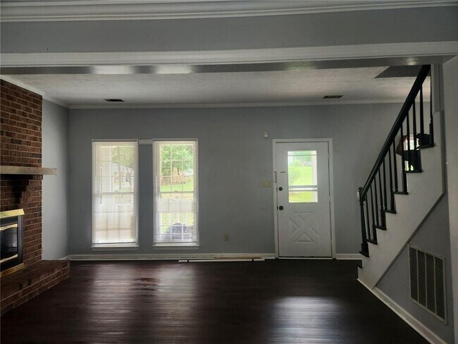 Photo - 2278 Valley Dr