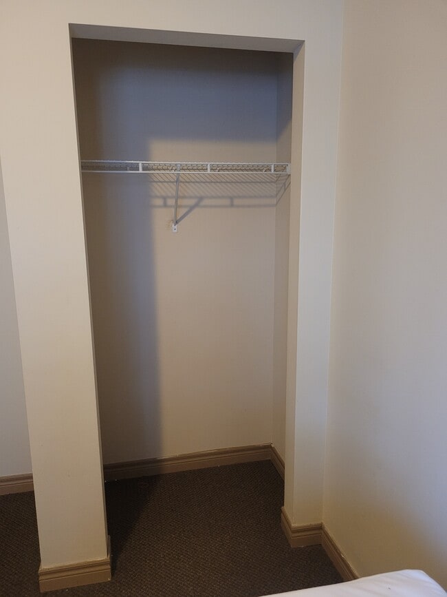 Photo - 251-251 Lester St Unité 4