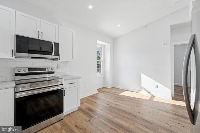 Photo - 3408 Race St