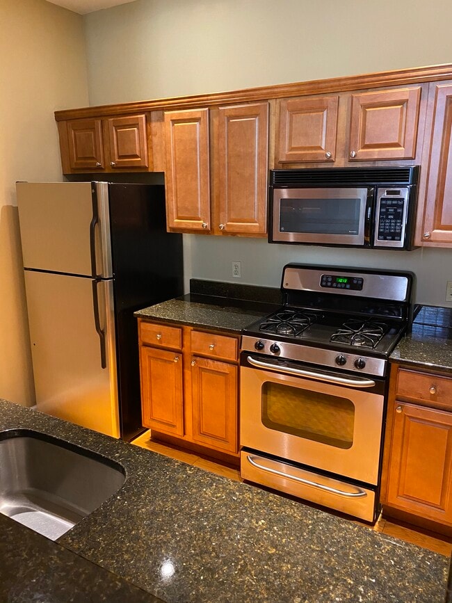 Kitchen - Dennison Bishop