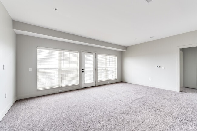 2 BR, 2 BA, 1194 SF