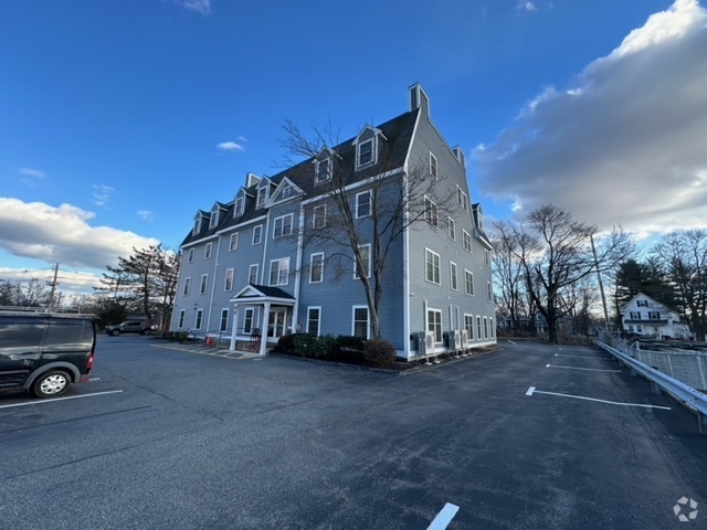 Building Photo - 64 Holten St Unit #401 Rental