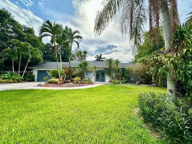 Building Photo - 4301 SW 101st Ave Rental