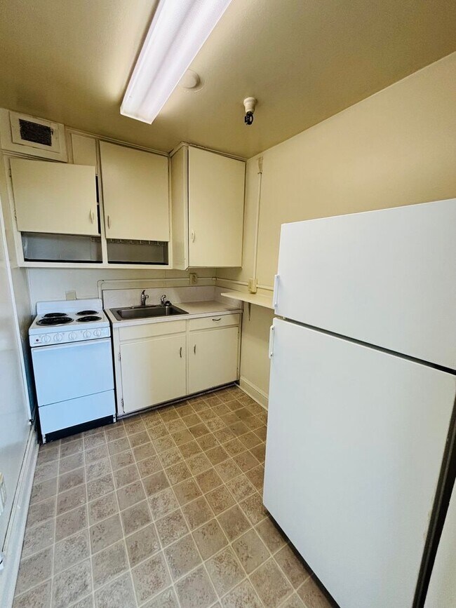 Photo - 1 Bedroom, 1 Bath Apartment Unidad 38