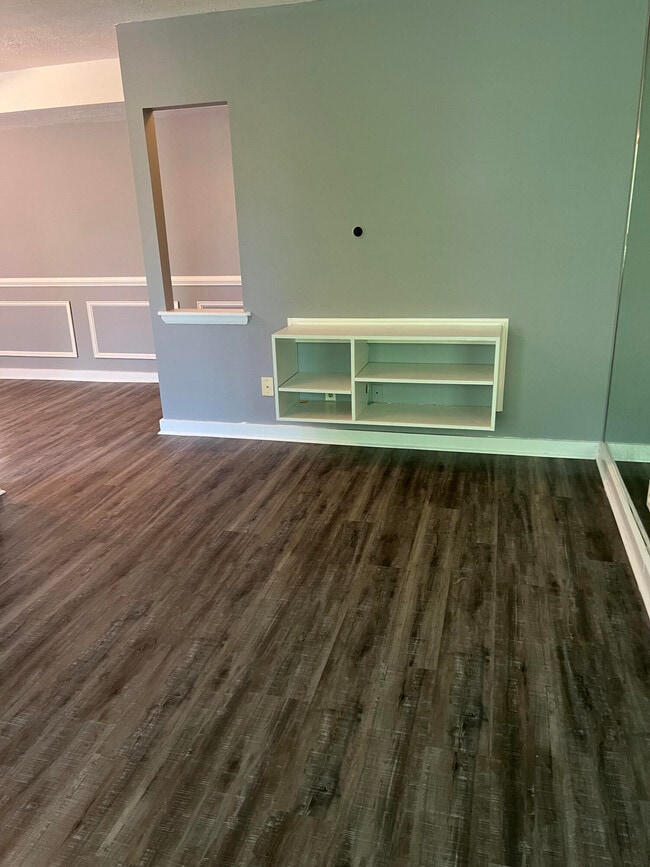 Photo - 421 Redding Rd Unidad 57