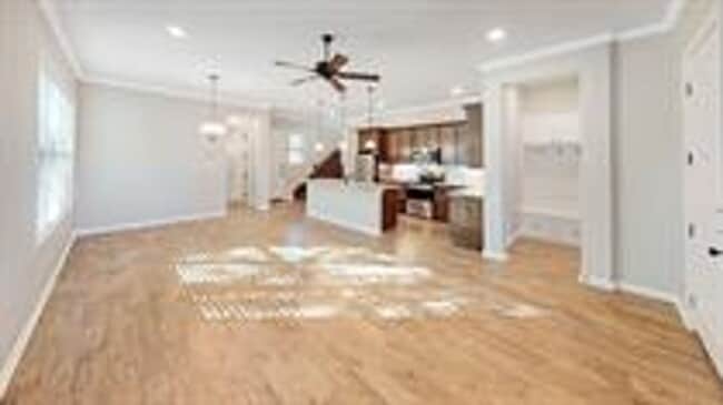 309 Fairway Dr