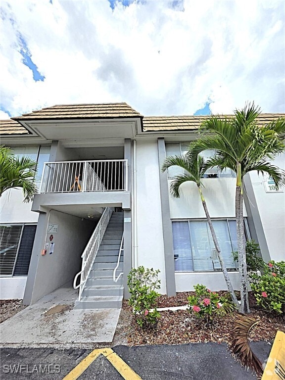 Building Photo - 1830 Maravilla Ave Unit 103 Rental