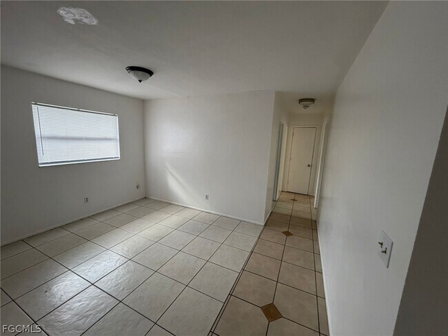 Photo - 6192 Markland Ave