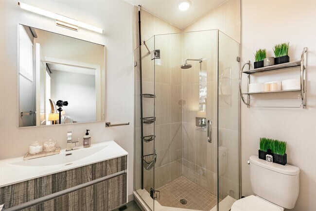 Photo - 6401 Park Ave Unit 305