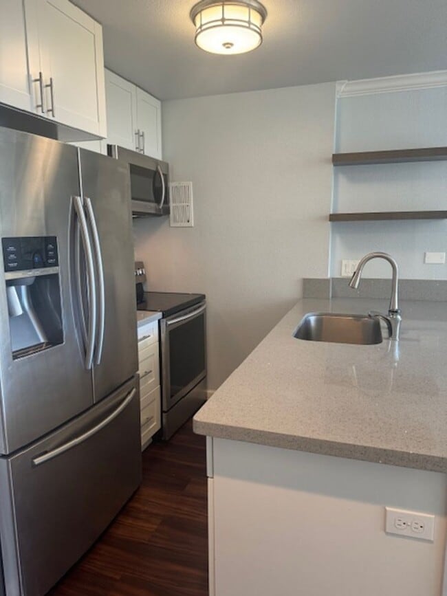 Photo - Highlander 1 Bedroom with Parking, Washer/Dryer in unit Unit 309