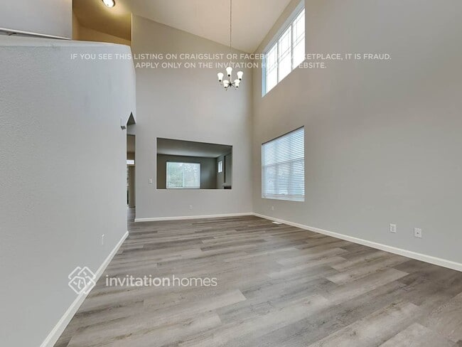 Photo - 3502 Keegan St NE