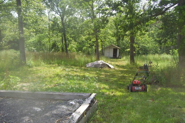Photo - BISMARCK - 2BD/Fireplace/Metal Roof, Vinyl Siding/Iron Mt Lake ONLY - $399 MONTH / $695 DOWN