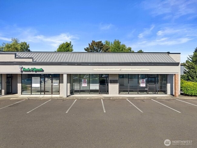 Building Photo - 17640 1st Ave S